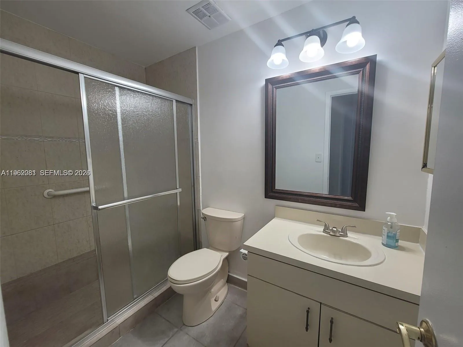 10304 Sw 139th Pl, Miami, Florida 33186, Miami, Florida 33186, 4 Bedrooms Bedrooms, ,2 BathroomsBathrooms,Residential Lease,For Rent,10304 Sw 139th Pl, Miami, Florida 33186,A11962081