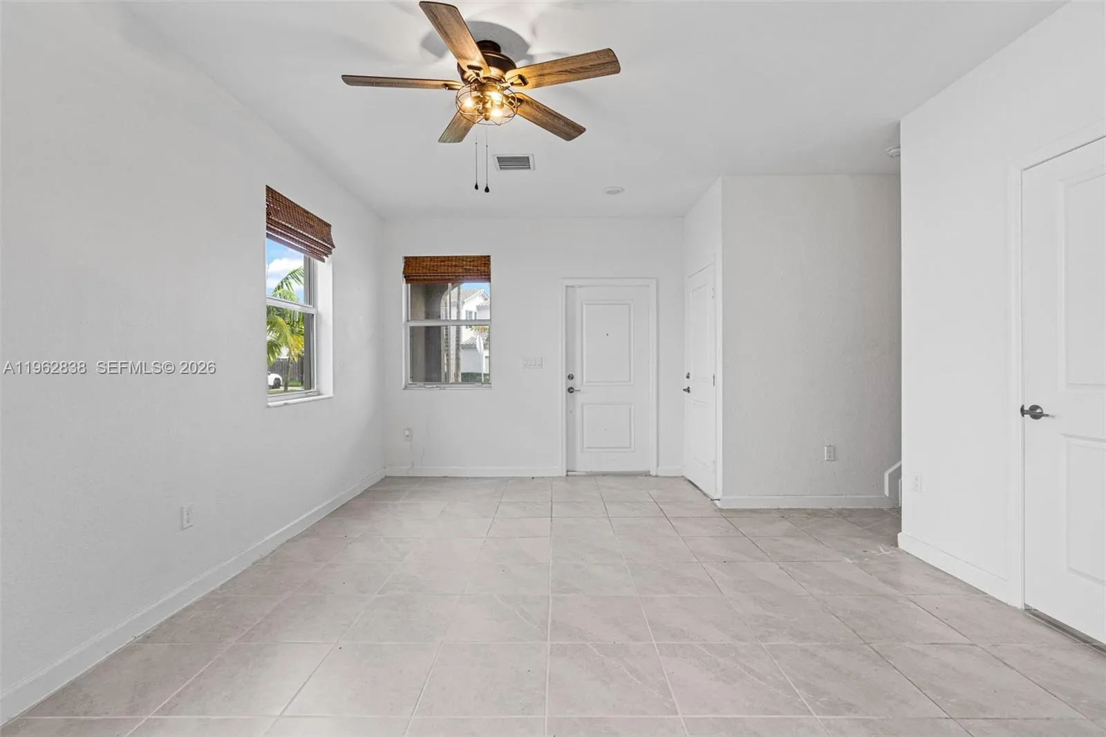 1100 Se 26th Ter, Homestead, Florida 33035, Homestead, Florida 33035, 3 Bedrooms Bedrooms, ,2 BathroomsBathrooms,Residential,For Sale,1100 Se 26th Ter, Homestead, Florida 33035,A11962838