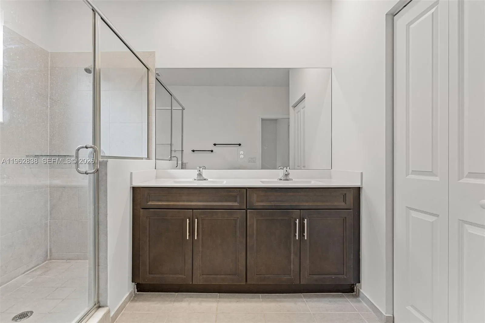 1100 Se 26th Ter, Homestead, Florida 33035, Homestead, Florida 33035, 3 Bedrooms Bedrooms, ,2 BathroomsBathrooms,Residential,For Sale,1100 Se 26th Ter, Homestead, Florida 33035,A11962838