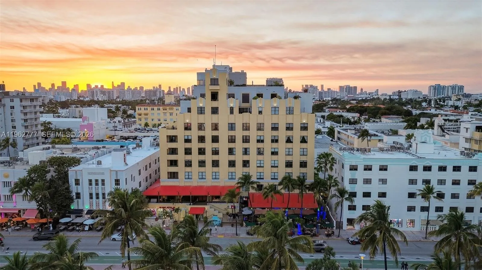 1330 Ocean Dr R7c, Miami Beach, Florida 33139, Miami Beach, Florida 33139, 2 Bedrooms Bedrooms, ,2 BathroomsBathrooms,Residential Lease,For Rent,1330 Ocean Dr R7c, Miami Beach, Florida 33139,A11962777