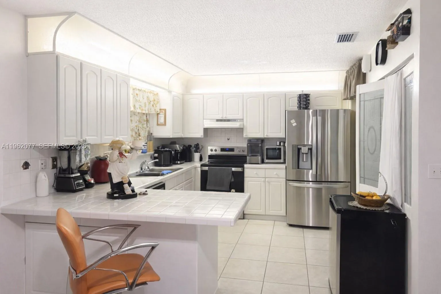 12516 Sw 9th Ter 2, Miami, Florida 33184, Miami, Florida 33184, 3 Bedrooms Bedrooms, ,2 BathroomsBathrooms,Residential,For Sale,12516 Sw 9th Ter 2, Miami, Florida 33184,A11962077