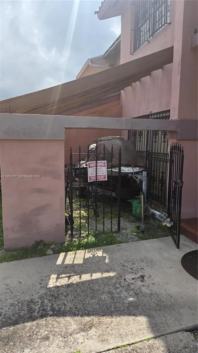 12516 Sw 9th Ter 2, Miami, Florida 33184, Miami, Florida 33184, 3 Bedrooms Bedrooms, ,2 BathroomsBathrooms,Residential,For Sale,12516 Sw 9th Ter 2, Miami, Florida 33184,A11962077