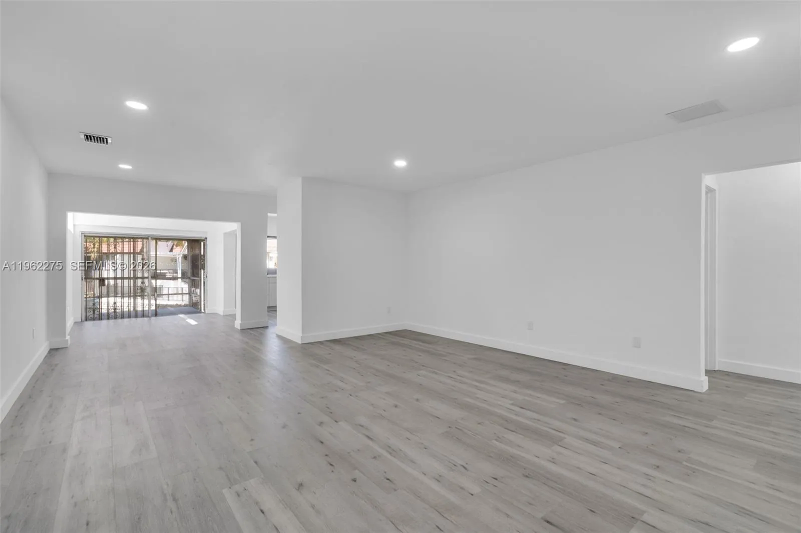 7412 Big Cypress Dr, Miami Lakes, Florida 33014, Miami Lakes, Florida 33014, 2 Bedrooms Bedrooms, ,2 BathroomsBathrooms,Residential,For Sale,7412 Big Cypress Dr, Miami Lakes, Florida 33014,A11962275