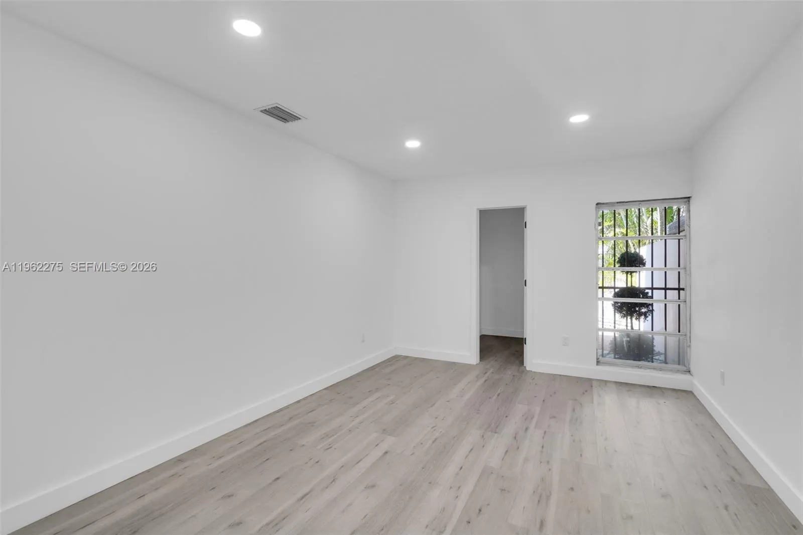 7412 Big Cypress Dr, Miami Lakes, Florida 33014, Miami Lakes, Florida 33014, 2 Bedrooms Bedrooms, ,2 BathroomsBathrooms,Residential,For Sale,7412 Big Cypress Dr, Miami Lakes, Florida 33014,A11962275