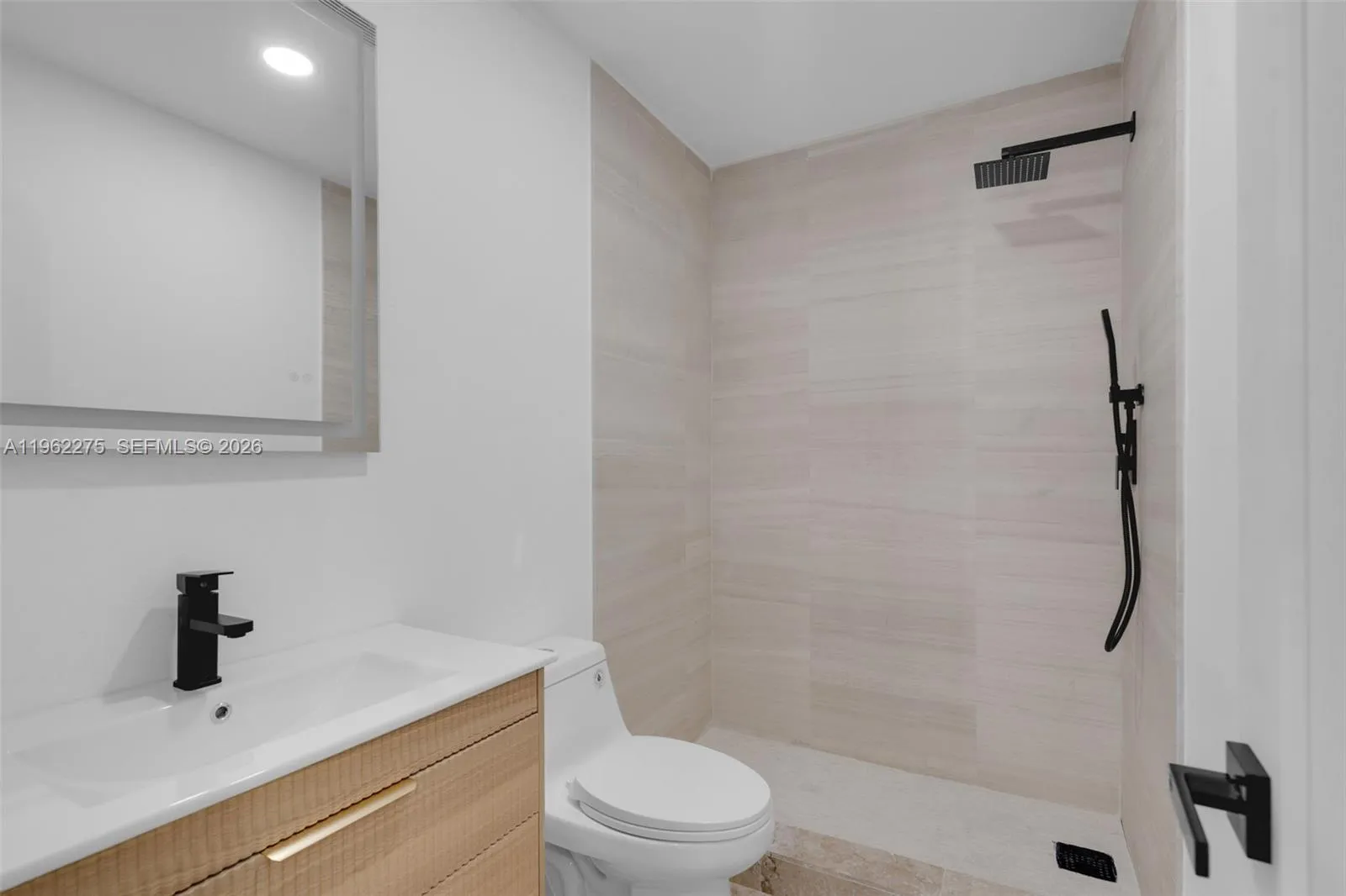 7412 Big Cypress Dr, Miami Lakes, Florida 33014, Miami Lakes, Florida 33014, 2 Bedrooms Bedrooms, ,2 BathroomsBathrooms,Residential,For Sale,7412 Big Cypress Dr, Miami Lakes, Florida 33014,A11962275