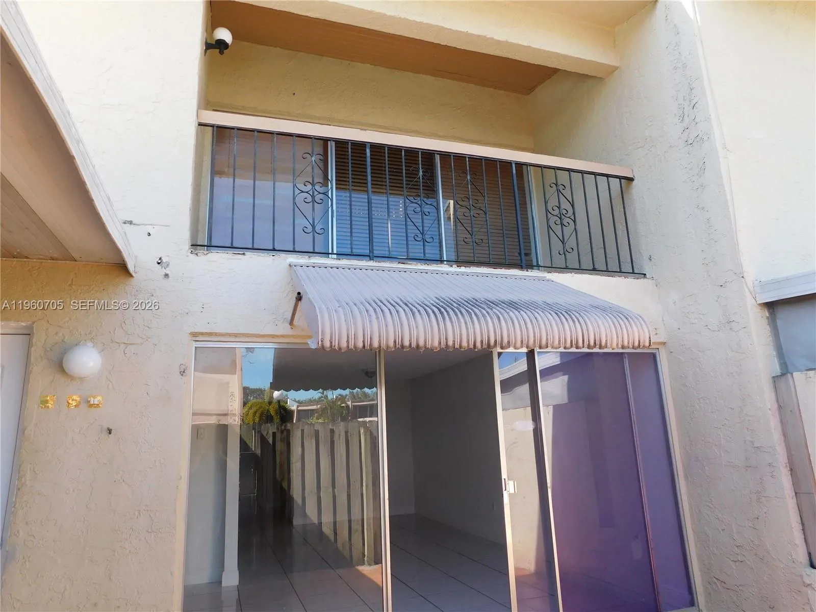 14211 Kendale Lakes Cir 14211, Miami, Florida 3318, Miami, Florida 33183, 3 Bedrooms Bedrooms, ,2 BathroomsBathrooms,Residential Lease,For Rent,14211 Kendale Lakes Cir 14211, Miami, Florida 3318,A11960705