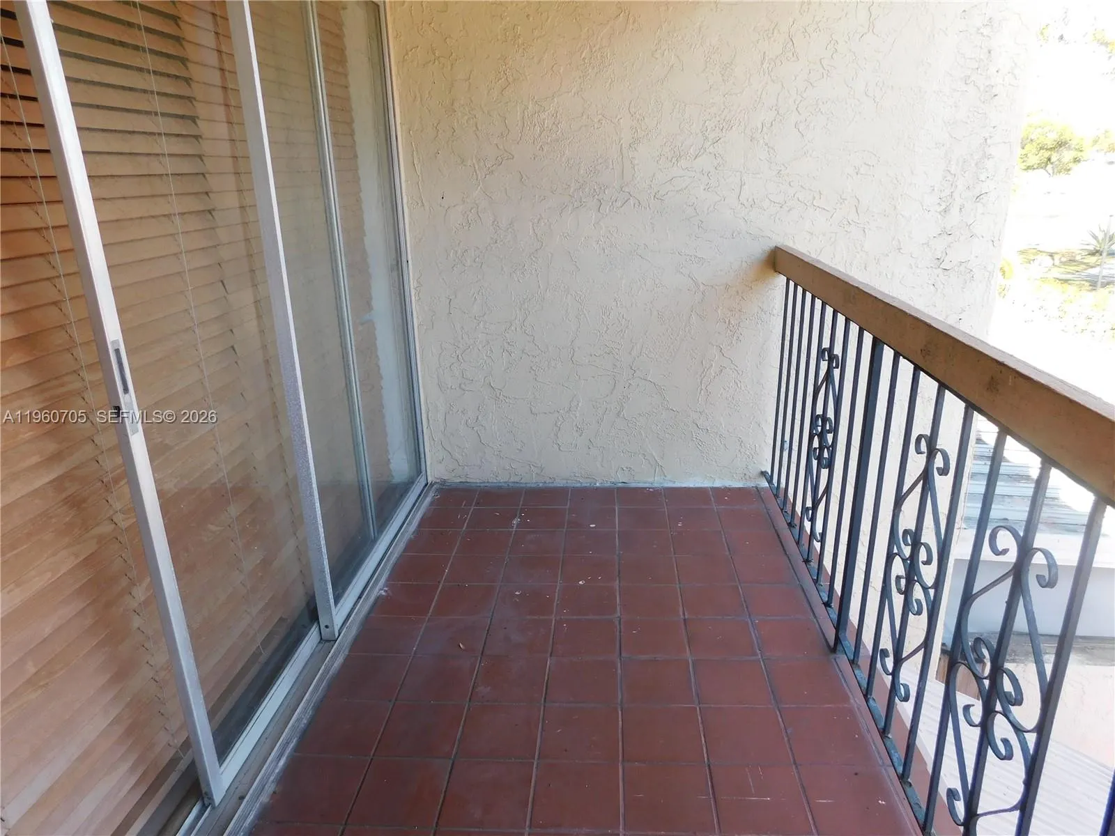 balcony on master bedroom