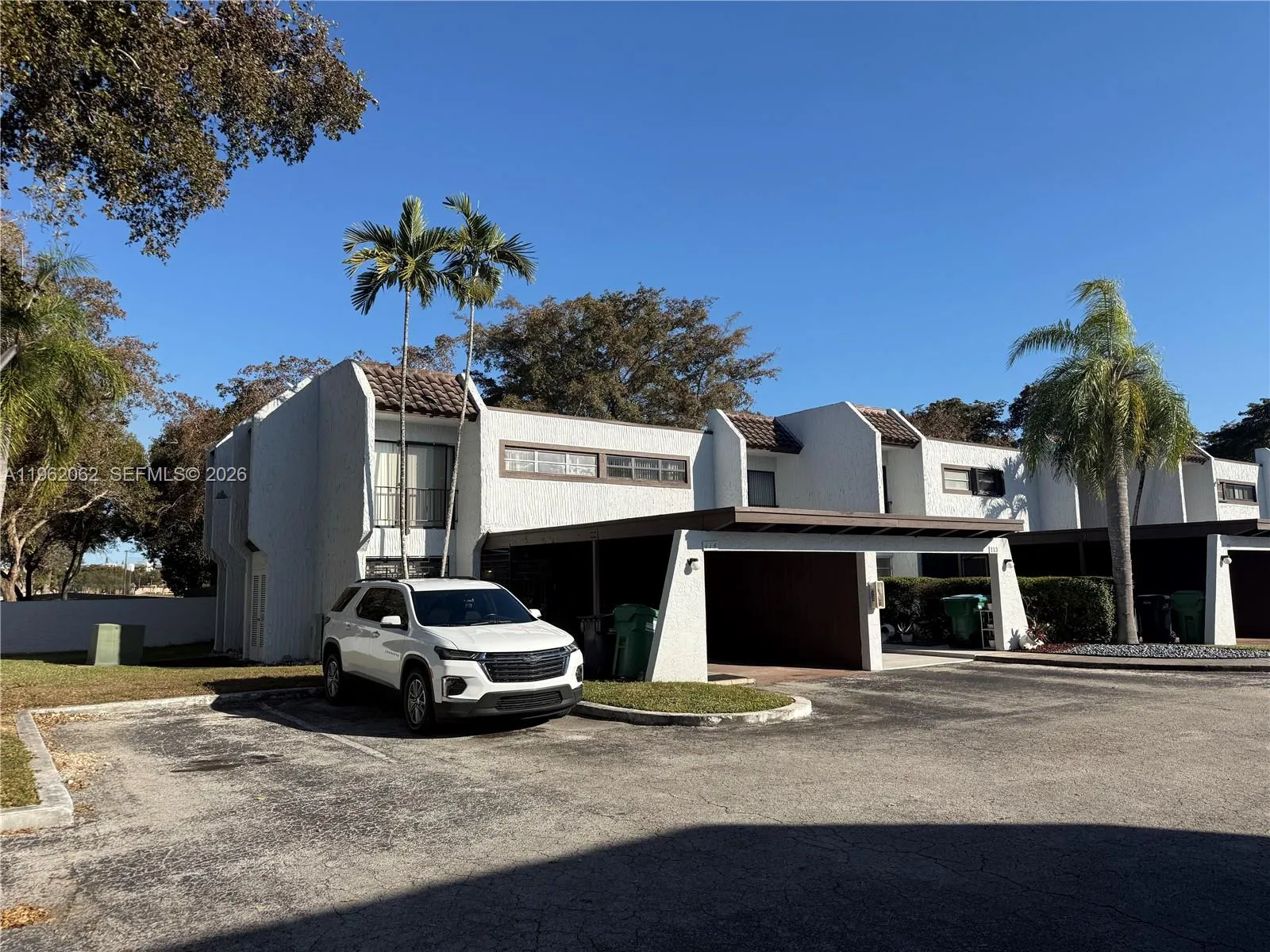 6500 Kendale Lakes Dr 114, Miami, Florida 33183, Miami, Florida 33183, 3 Bedrooms Bedrooms, ,2 BathroomsBathrooms,Residential Lease,For Rent,6500 Kendale Lakes Dr 114, Miami, Florida 33183,A11962062