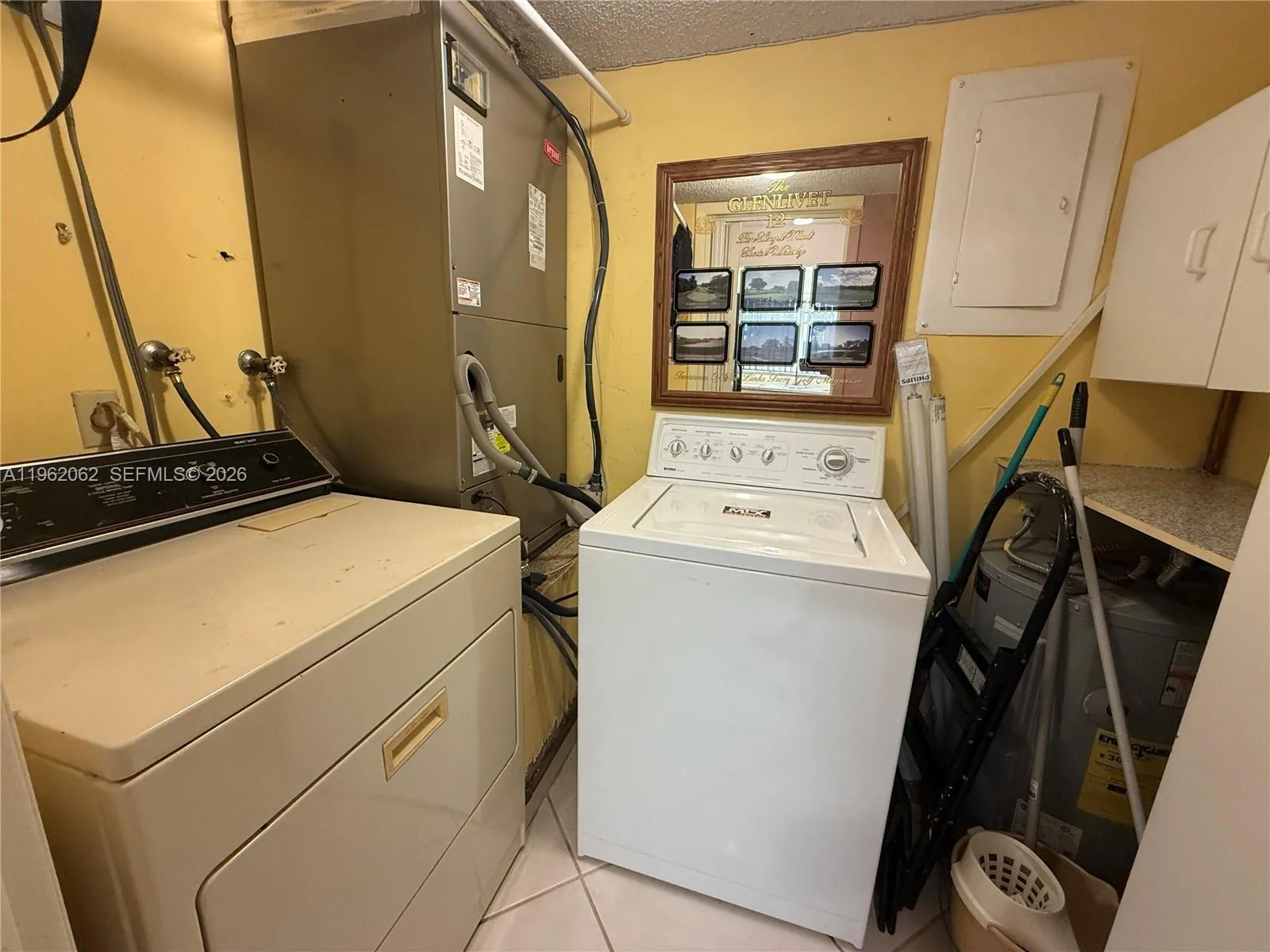 6500 Kendale Lakes Dr 114, Miami, Florida 33183, Miami, Florida 33183, 3 Bedrooms Bedrooms, ,2 BathroomsBathrooms,Residential Lease,For Rent,6500 Kendale Lakes Dr 114, Miami, Florida 33183,A11962062