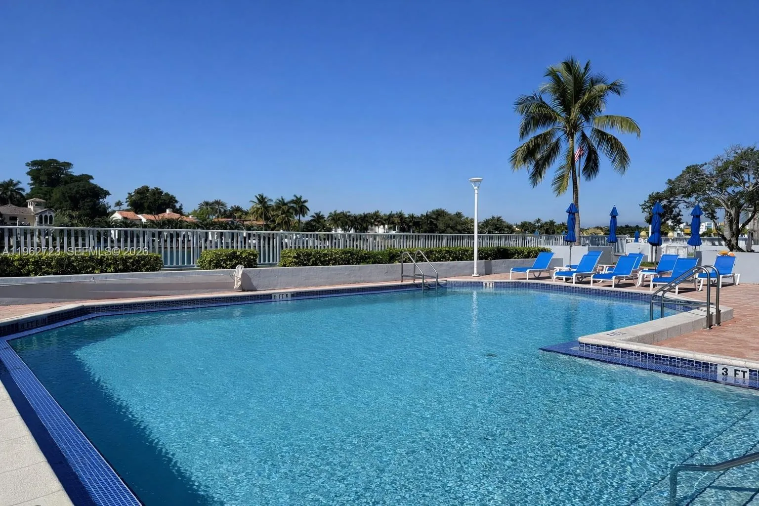 5700 Collins Ave Cu-1, Miami Beach, Florida 33140, Miami Beach, Florida 33140, ,Commercial Sale,For Sale,5700 Collins Ave Cu-1, Miami Beach, Florida 33140,A11962723