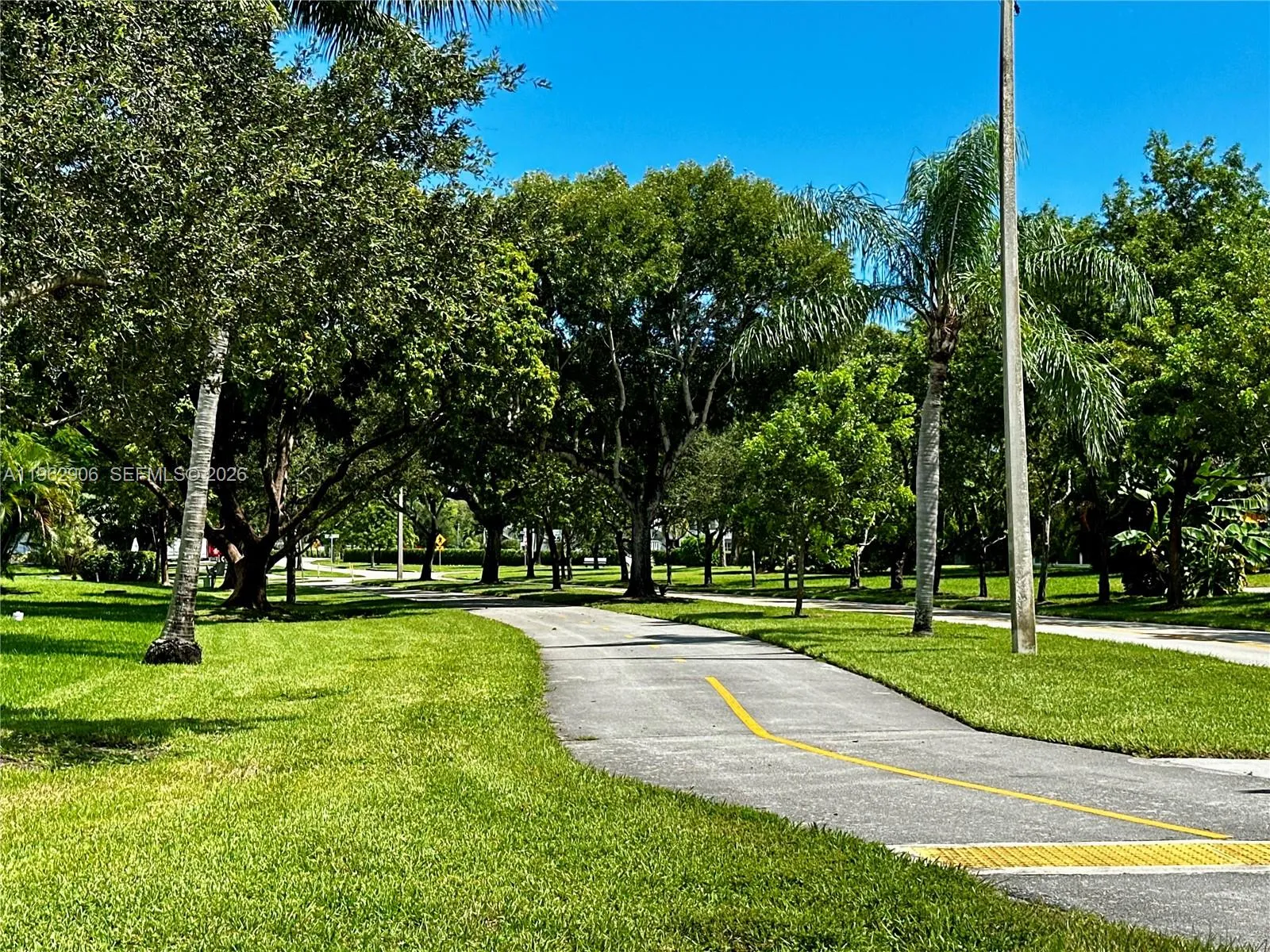 213 N Oakridge N 213, Deerfield Beach, Florida 334, Deerfield Beach, Florida 33442, 1 Bedroom Bedrooms, ,1 BathroomBathrooms,Residential,For Sale,213 N Oakridge N 213, Deerfield Beach, Florida 334,A11962906