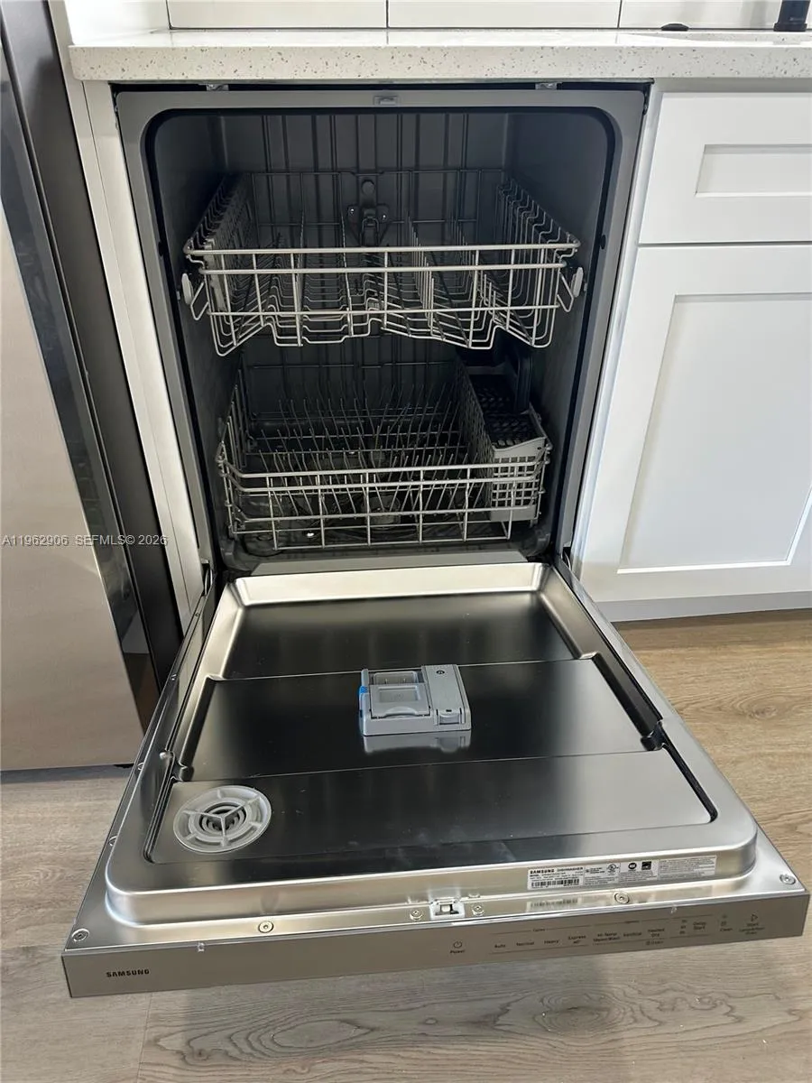 213 N Oakridge N 213, Deerfield Beach, Florida 334, Deerfield Beach, Florida 33442, 1 Bedroom Bedrooms, ,1 BathroomBathrooms,Residential,For Sale,213 N Oakridge N 213, Deerfield Beach, Florida 334,A11962906