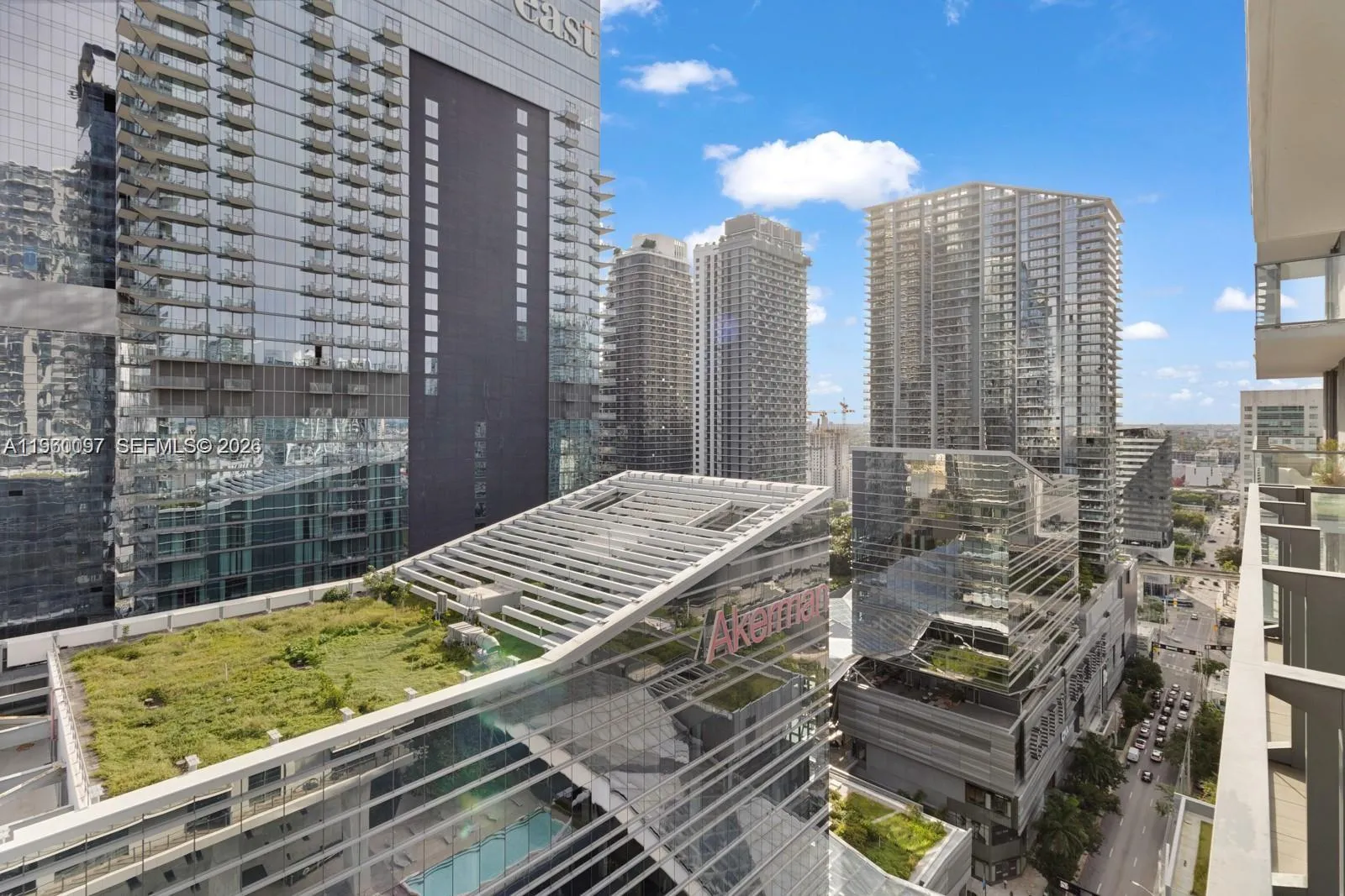 68 Se 6th St 2101, Miami, Florida 33131, Miami, Florida 33131, 2 Bedrooms Bedrooms, ,2 BathroomsBathrooms,Residential,For Sale,68 Se 6th St 2101, Miami, Florida 33131,A11960097