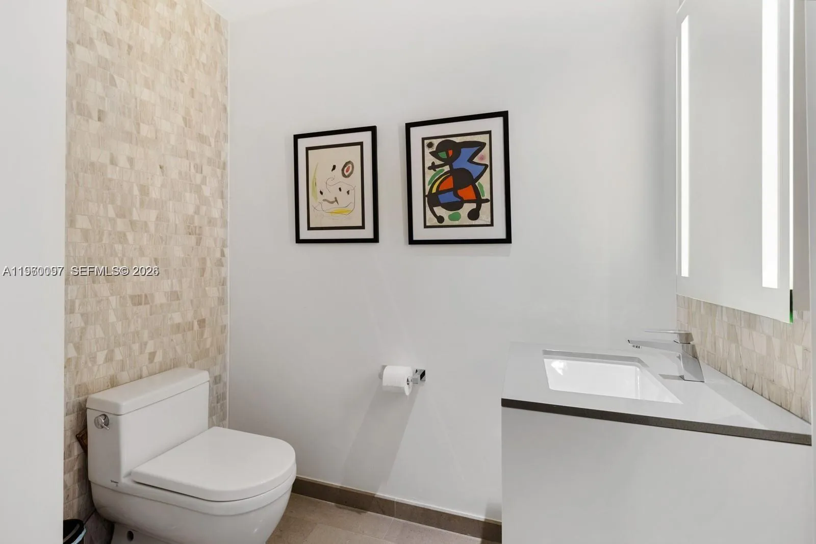 68 Se 6th St 2101, Miami, Florida 33131, Miami, Florida 33131, 2 Bedrooms Bedrooms, ,2 BathroomsBathrooms,Residential,For Sale,68 Se 6th St 2101, Miami, Florida 33131,A11960097