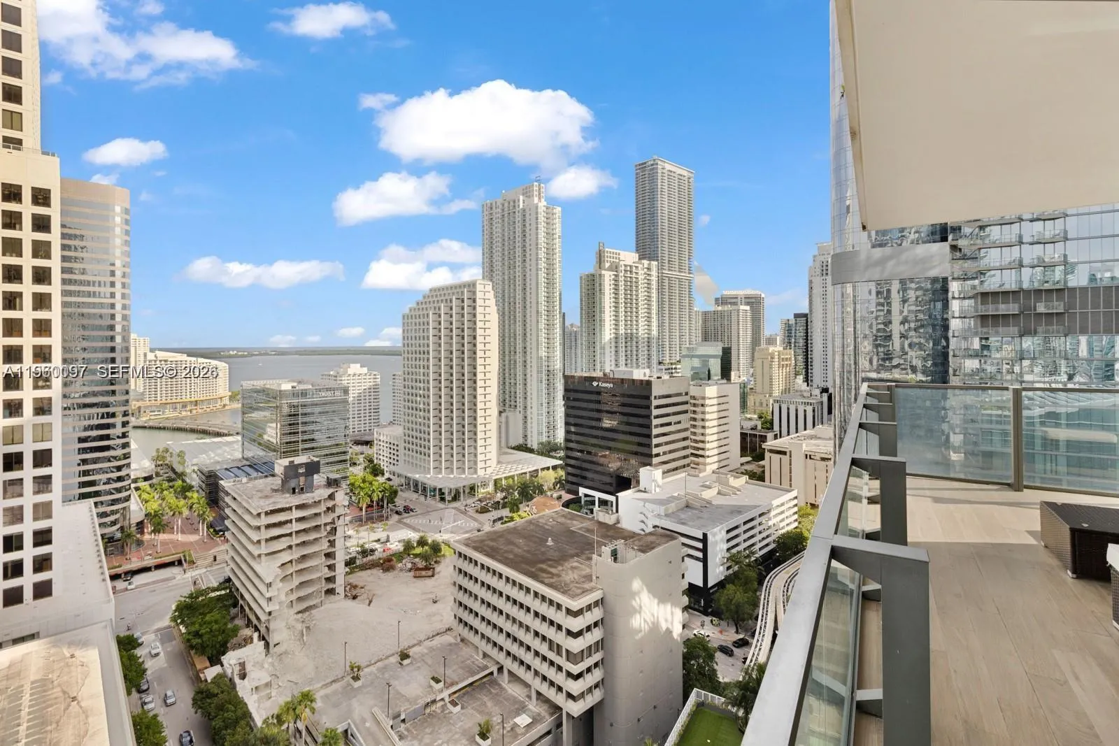 68 Se 6th St 2101, Miami, Florida 33131, Miami, Florida 33131, 2 Bedrooms Bedrooms, ,2 BathroomsBathrooms,Residential,For Sale,68 Se 6th St 2101, Miami, Florida 33131,A11960097