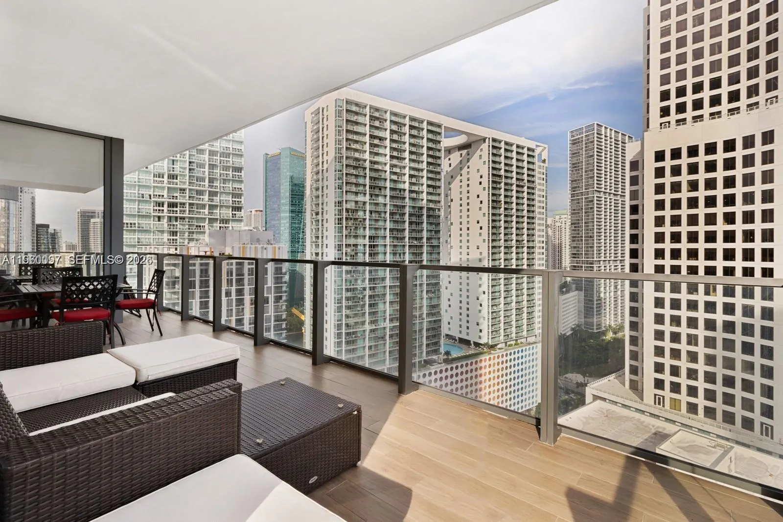 68 Se 6th St 2101, Miami, Florida 33131, Miami, Florida 33131, 2 Bedrooms Bedrooms, ,2 BathroomsBathrooms,Residential,For Sale,68 Se 6th St 2101, Miami, Florida 33131,A11960097