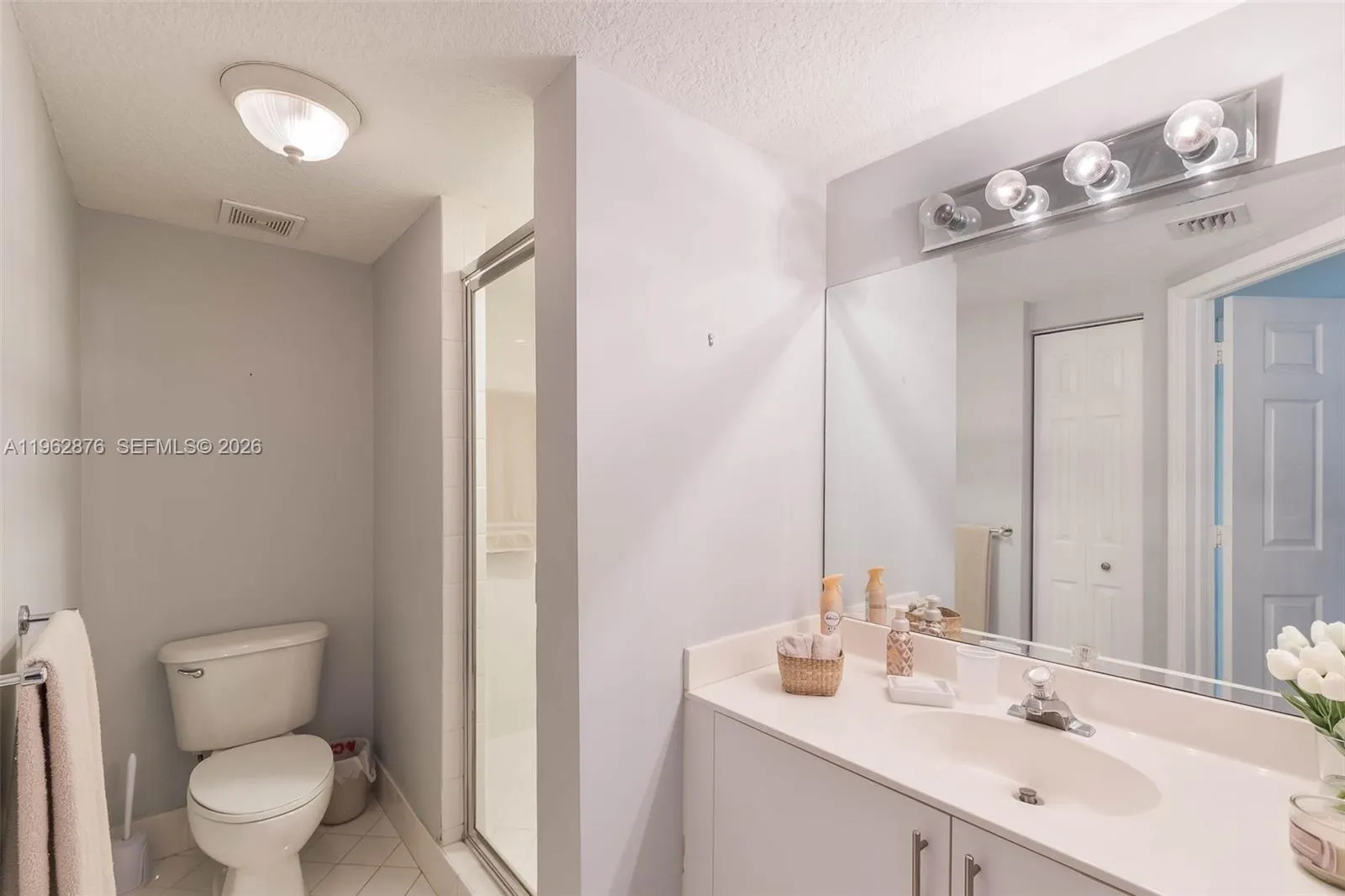 11227 Nw 73rd Ter, Doral, Florida 33178, Doral, Florida 33178, 4 Bedrooms Bedrooms, ,3 BathroomsBathrooms,Residential,For Sale,11227 Nw 73rd Ter, Doral, Florida 33178,A11962876