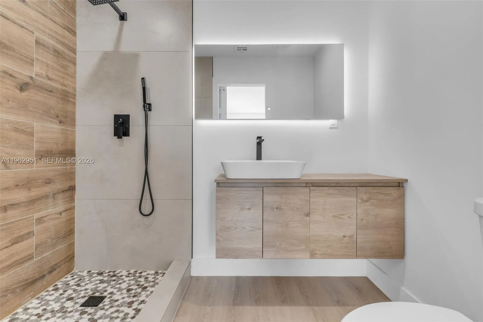 5941 E 6th Ave, Hialeah, Florida 33013, Hialeah, Florida 33013, 3 Bedrooms Bedrooms, ,2 BathroomsBathrooms,Residential,For Sale,5941 E 6th Ave, Hialeah, Florida 33013,A11962951