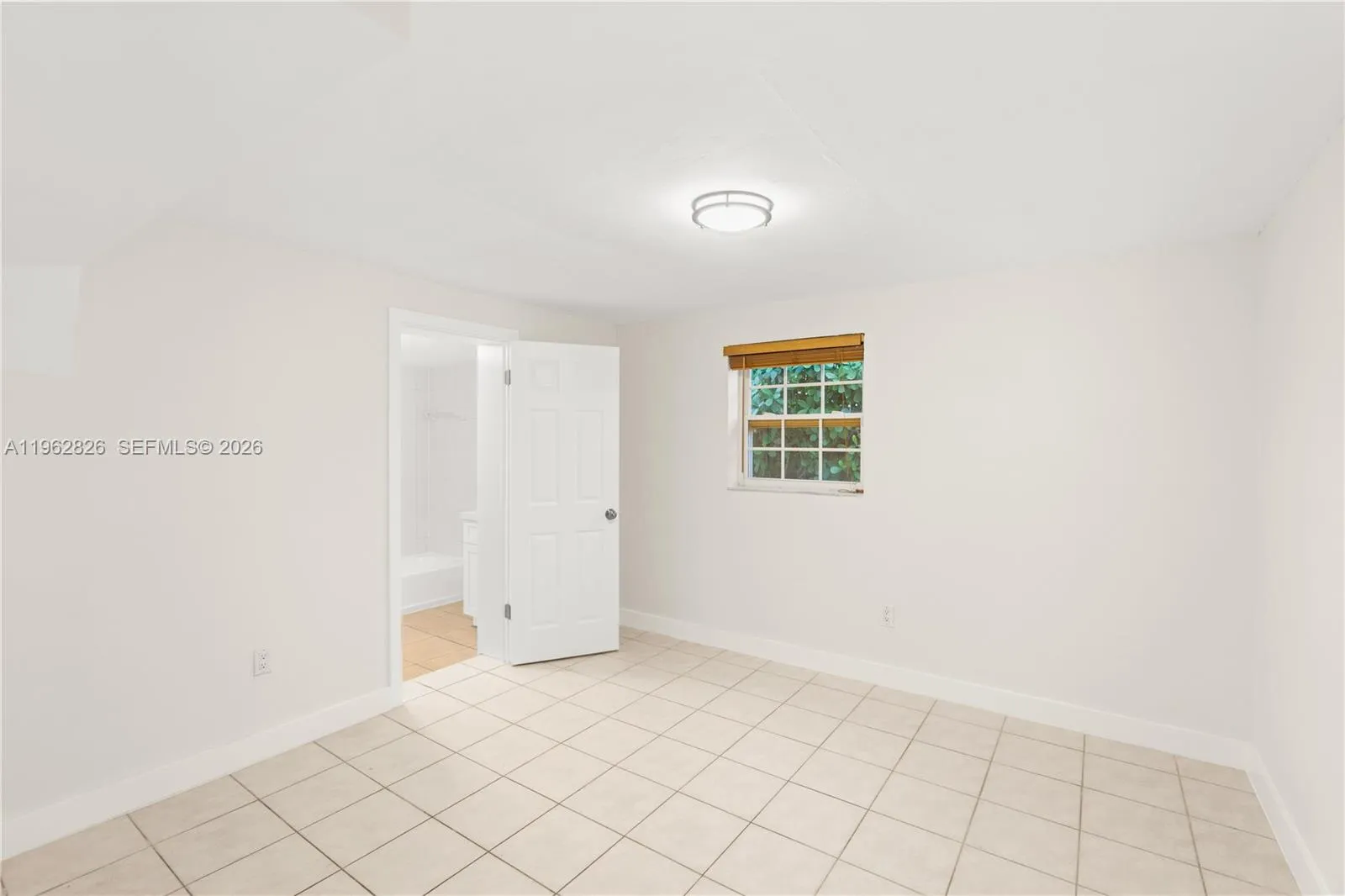 6365 Sw 33rd St, Miami, Florida 33155, Miami, Florida 33155, 3 Bedrooms Bedrooms, ,3 BathroomsBathrooms,Residential Lease,For Rent,6365 Sw 33rd St, Miami, Florida 33155,A11962826