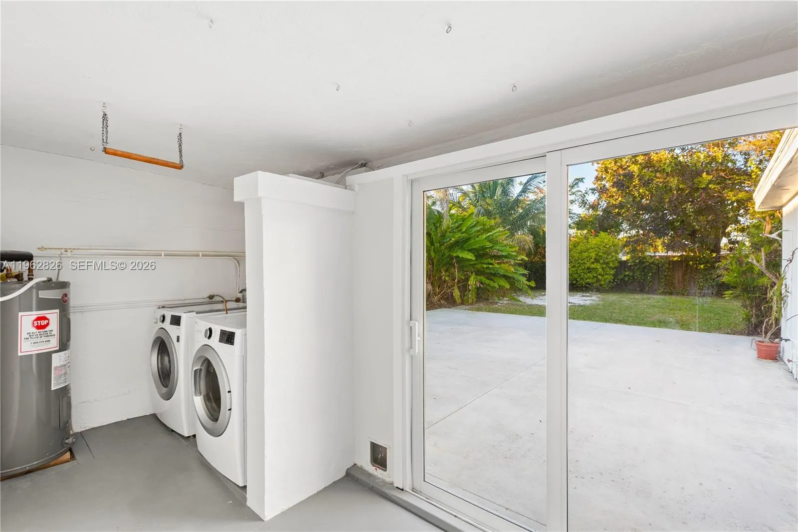 6365 Sw 33rd St, Miami, Florida 33155, Miami, Florida 33155, 3 Bedrooms Bedrooms, ,3 BathroomsBathrooms,Residential Lease,For Rent,6365 Sw 33rd St, Miami, Florida 33155,A11962826