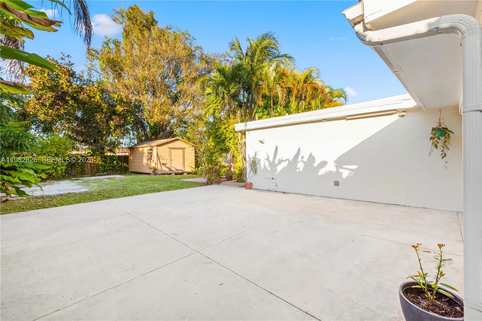 6365 Sw 33rd St, Miami, Florida 33155, Miami, Florida 33155, 3 Bedrooms Bedrooms, ,3 BathroomsBathrooms,Residential Lease,For Rent,6365 Sw 33rd St, Miami, Florida 33155,A11962826