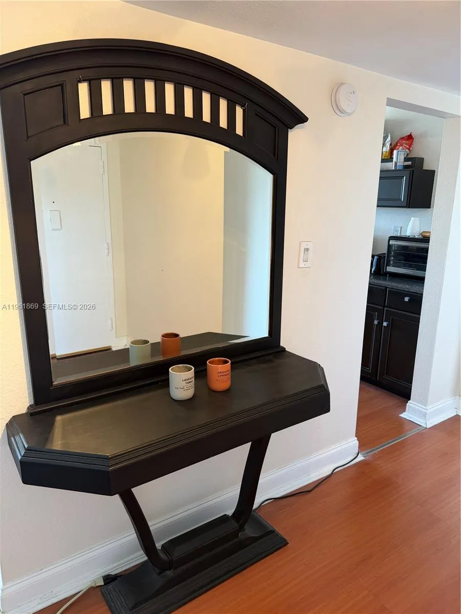 16546 Ne 26th Ave 6h, North Miami Beach, Florida 3, North Miami Beach, Florida 33160, 1 Bedroom Bedrooms, ,1 BathroomBathrooms,Residential,For Sale,16546 Ne 26th Ave 6h, North Miami Beach, Florida 3,A11961869