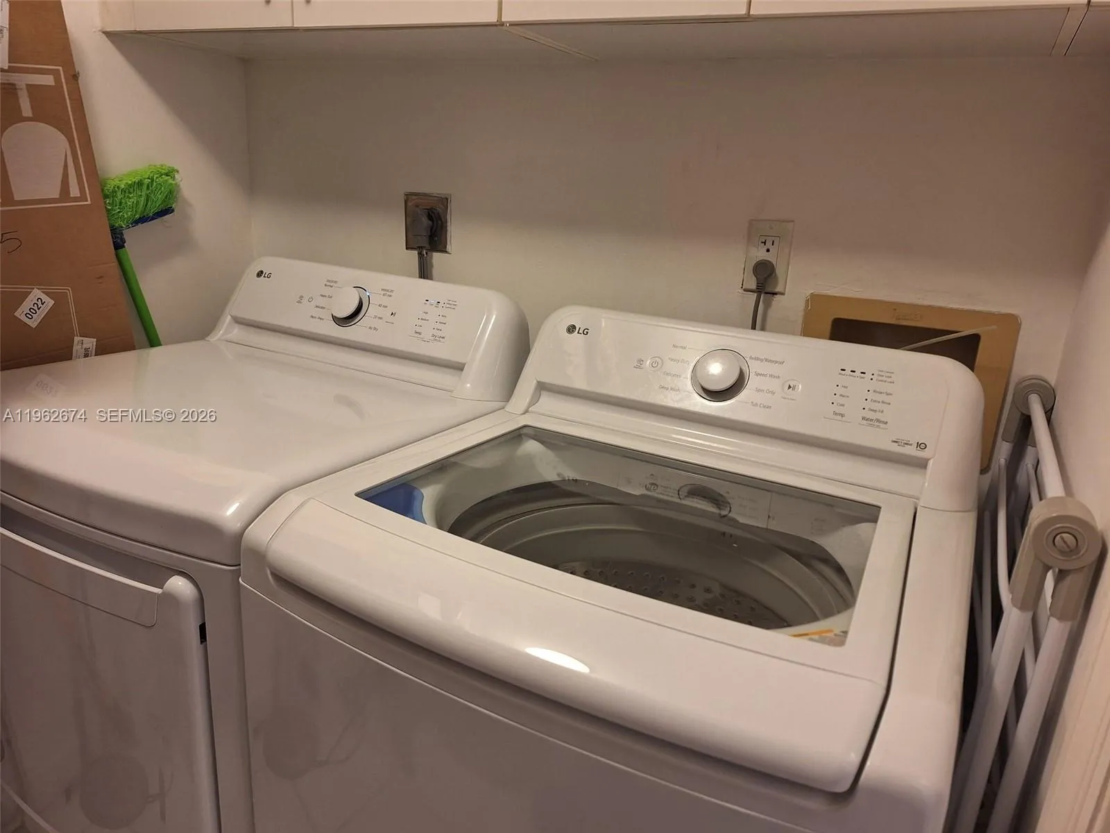 9725 Nw 52nd St 408, Doral, Florida 33178, Doral, Florida 33178, 2 Bedrooms Bedrooms, ,2 BathroomsBathrooms,Residential Lease,For Rent,9725 Nw 52nd St 408, Doral, Florida 33178,A11962674