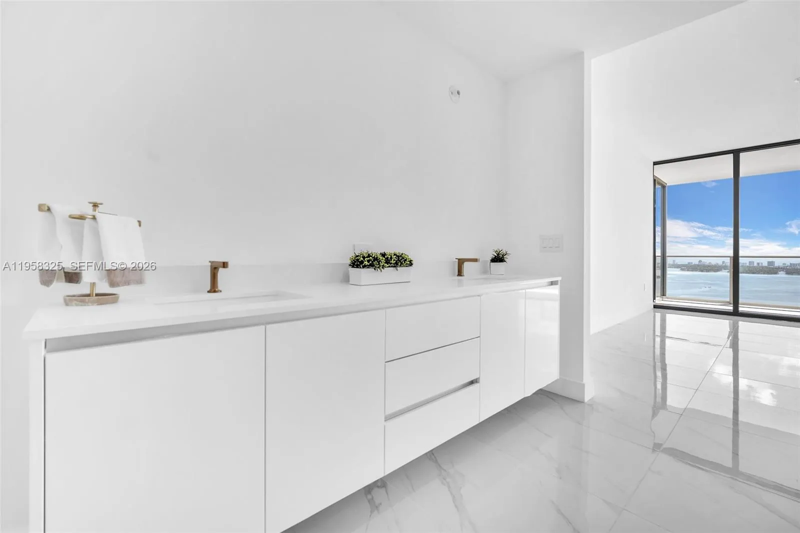 700 Ne 24th Street 4507, Miami, Florida 33137, Miami, Florida 33137, 4 Bedrooms Bedrooms, ,5 BathroomsBathrooms,Residential,For Sale,700 Ne 24th Street 4507, Miami, Florida 33137,A11958325