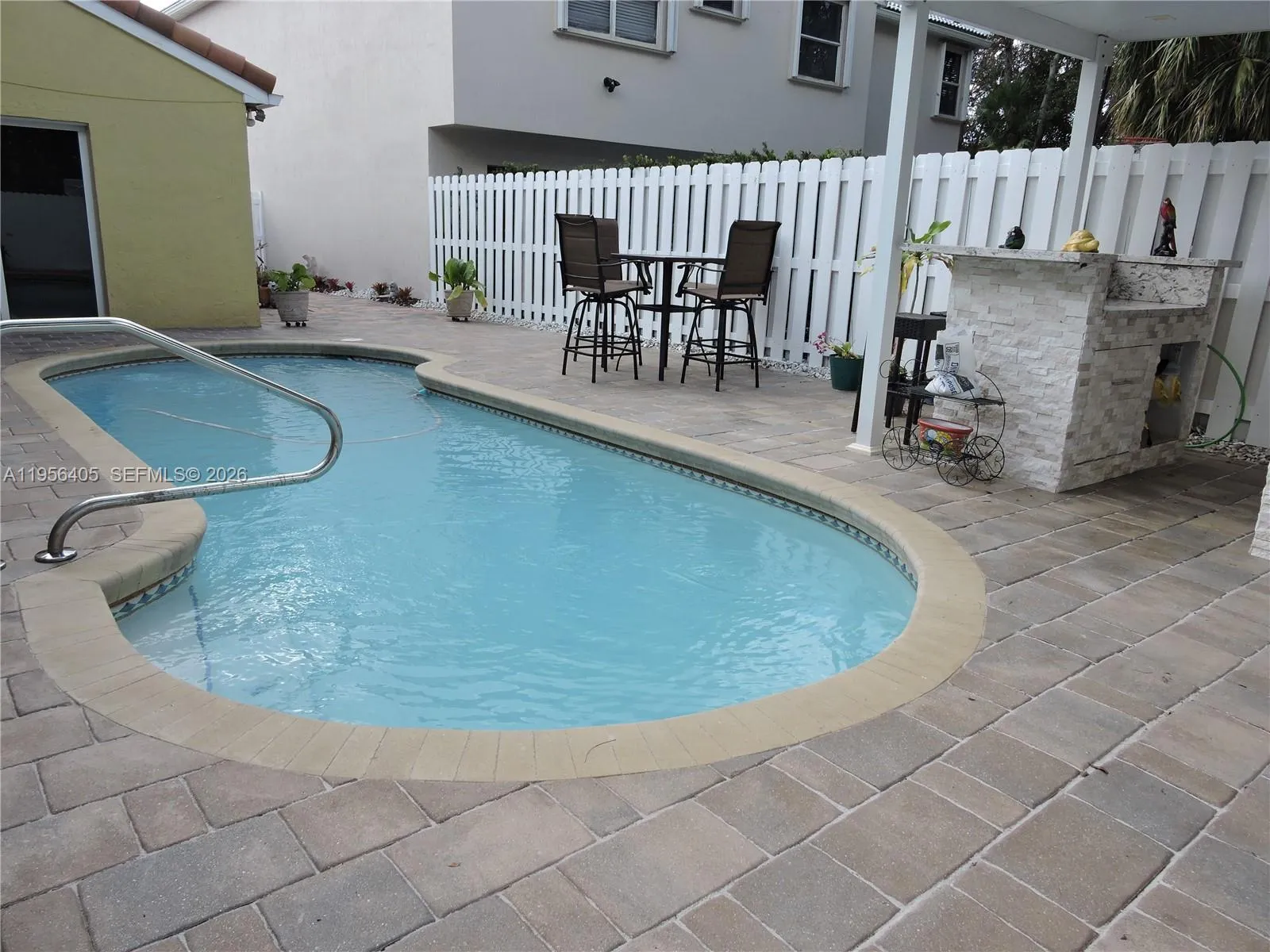 10575 Sw 12th Mnr, Pembroke Pines, Florida 33025, Pembroke Pines, Florida 33025, 3 Bedrooms Bedrooms, ,2 BathroomsBathrooms,Residential,For Sale,10575 Sw 12th Mnr, Pembroke Pines, Florida 33025,A11956405