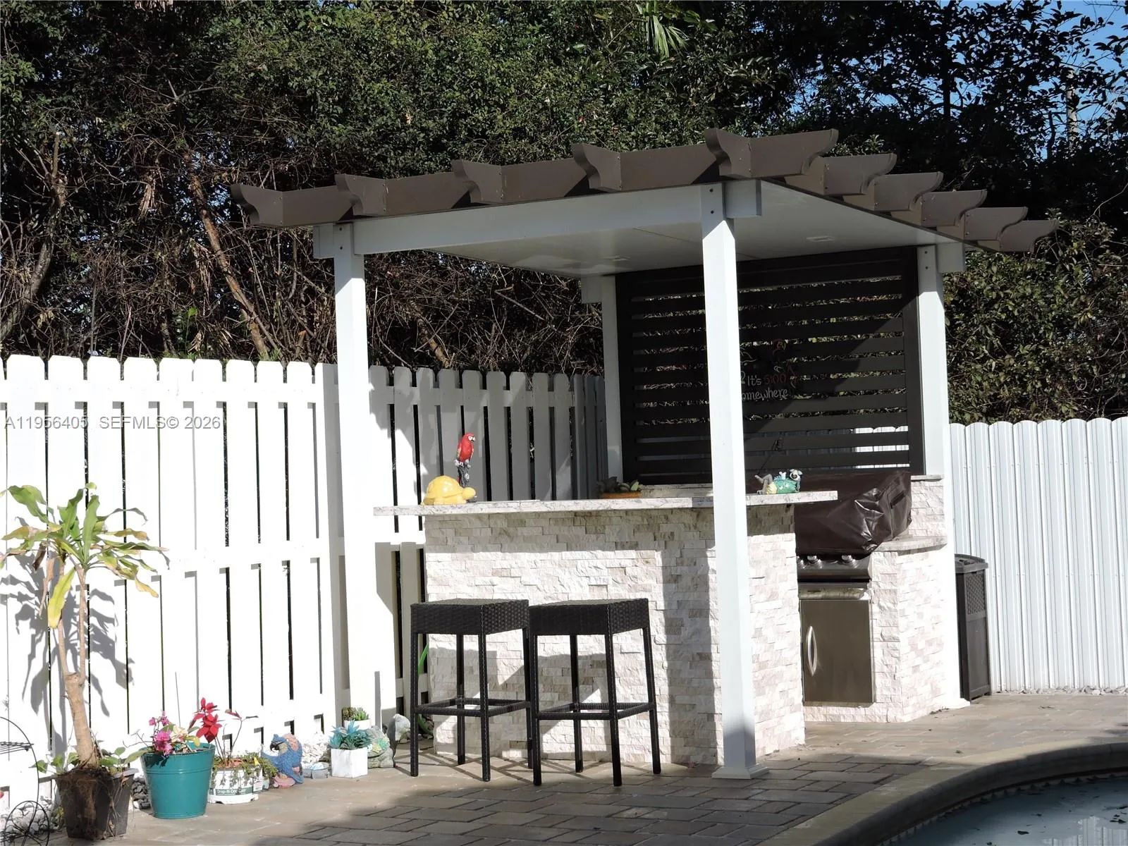 new tiki bar with marble tiles