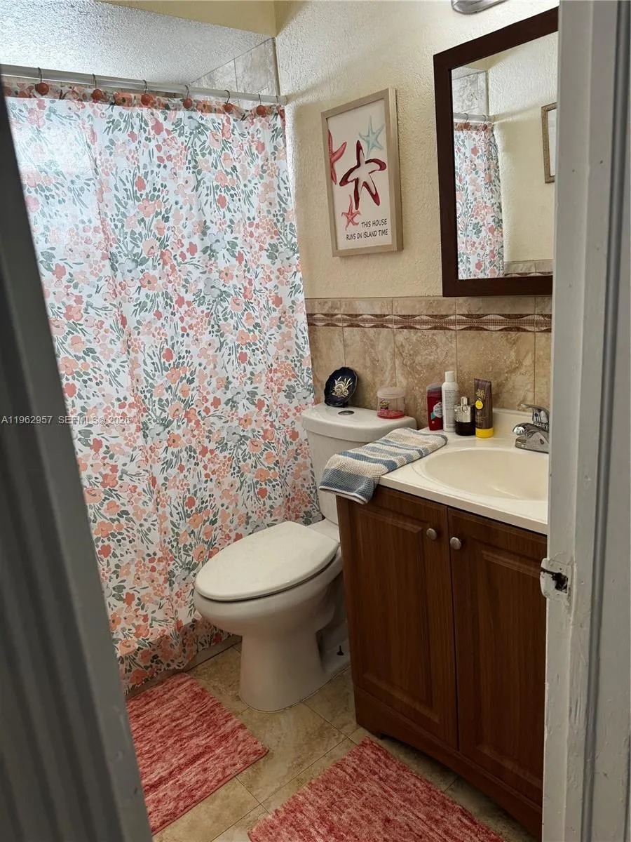 8720 Sw 148th Pl, Miami, Florida 33193, Miami, Florida 33193, 2 Bedrooms Bedrooms, ,2 BathroomsBathrooms,Residential,For Sale,8720 Sw 148th Pl, Miami, Florida 33193,A11962957