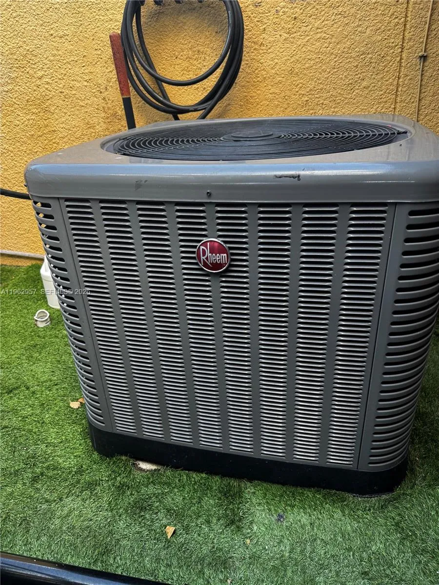 8720 Sw 148th Pl, Miami, Florida 33193, Miami, Florida 33193, 2 Bedrooms Bedrooms, ,2 BathroomsBathrooms,Residential,For Sale,8720 Sw 148th Pl, Miami, Florida 33193,A11962957