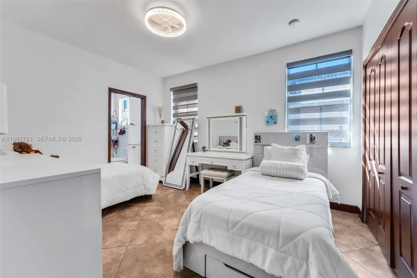 18091 Nw 87th Ct, Hialeah, Florida 33018, Hialeah, Florida 33018, 4 Bedrooms Bedrooms, 11 Rooms Rooms,4 BathroomsBathrooms,Residential,For Sale,18091 Nw 87th Ct, Hialeah, Florida 33018,A11961781