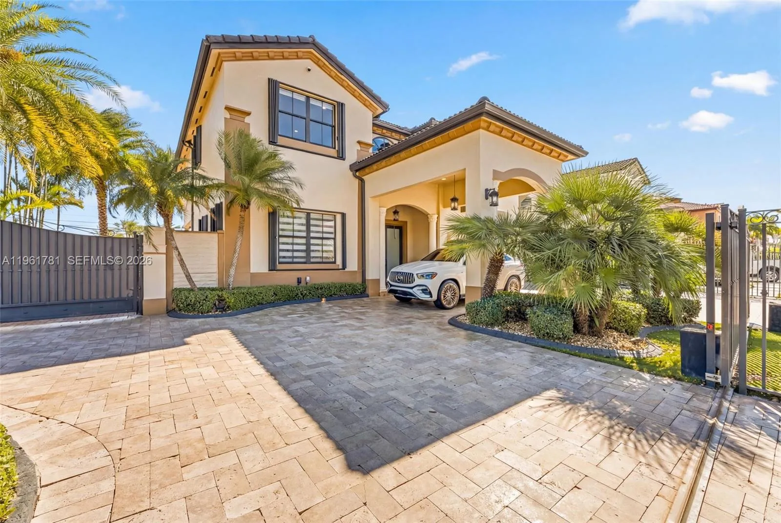 18091 Nw 87th Ct, Hialeah, Florida 33018, Hialeah, Florida 33018, 4 Bedrooms Bedrooms, 11 Rooms Rooms,4 BathroomsBathrooms,Residential,For Sale,18091 Nw 87th Ct, Hialeah, Florida 33018,A11961781