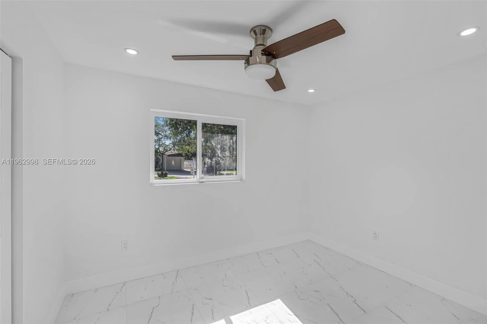 2901 Sw 92nd Ave, Miami, Florida 33165, Miami, Florida 33165, 5 Bedrooms Bedrooms, ,3 BathroomsBathrooms,Residential,For Sale,2901 Sw 92nd Ave, Miami, Florida 33165,A11962998