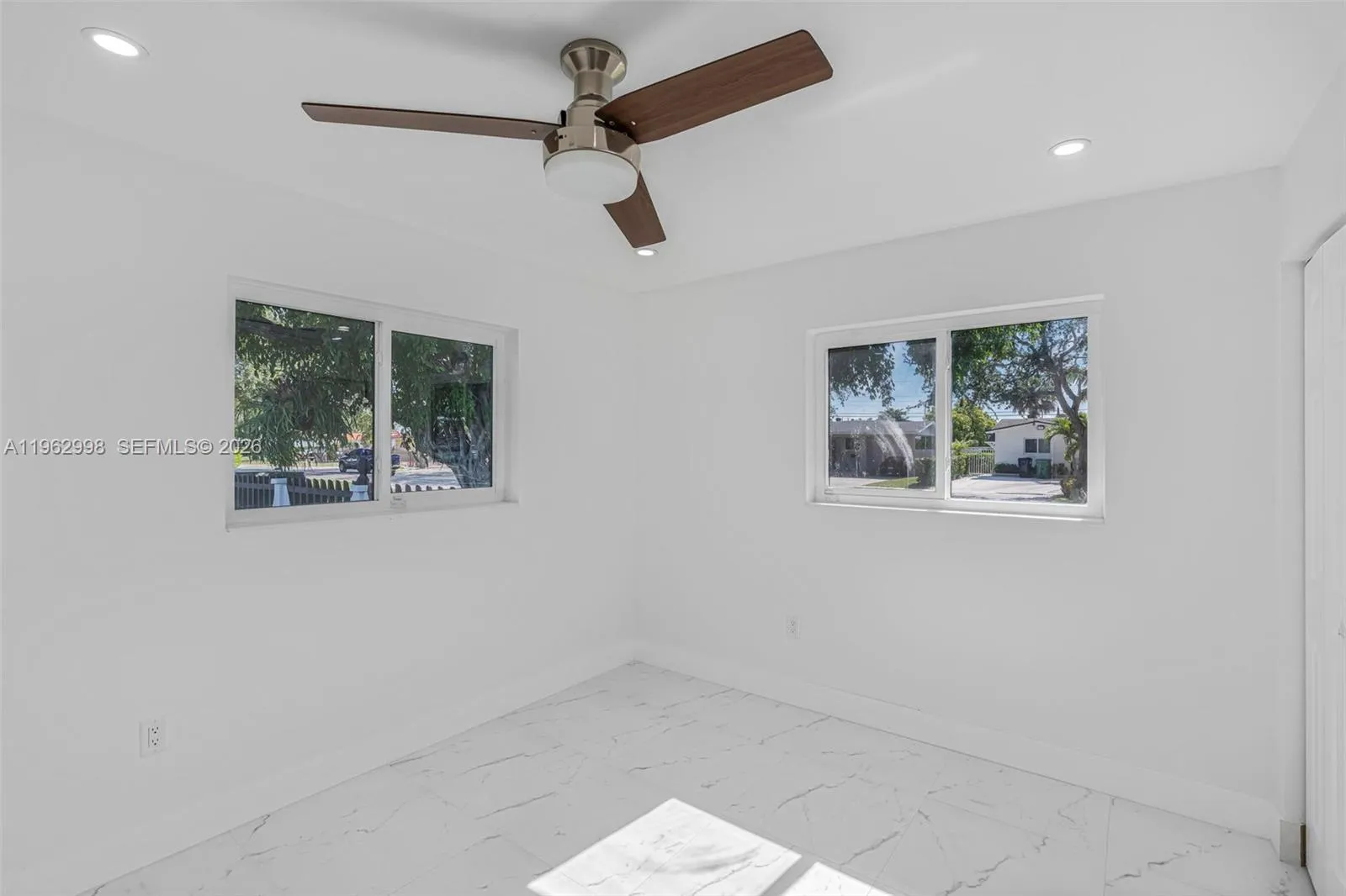 2901 Sw 92nd Ave, Miami, Florida 33165, Miami, Florida 33165, 5 Bedrooms Bedrooms, ,3 BathroomsBathrooms,Residential,For Sale,2901 Sw 92nd Ave, Miami, Florida 33165,A11962998