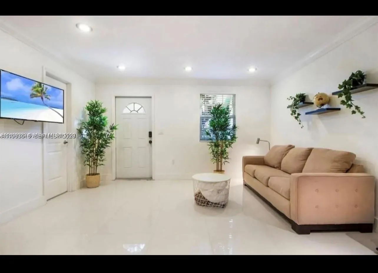 Miami, Florida 33127, 3 Bedrooms Bedrooms, ,2 BathroomsBathrooms,Residential,For Sale,A11963016