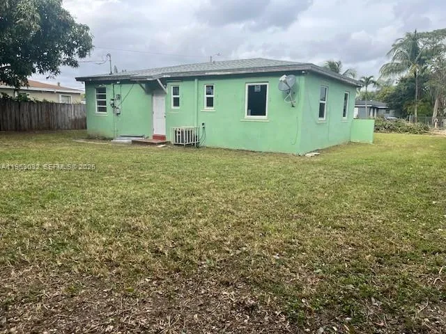 14620 Monroe St X, Miami, Florida 33176, Miami, Florida 33176, 3 Bedrooms Bedrooms, ,1 BathroomBathrooms,Residential Lease,For Rent,14620 Monroe St X, Miami, Florida 33176,A11963032