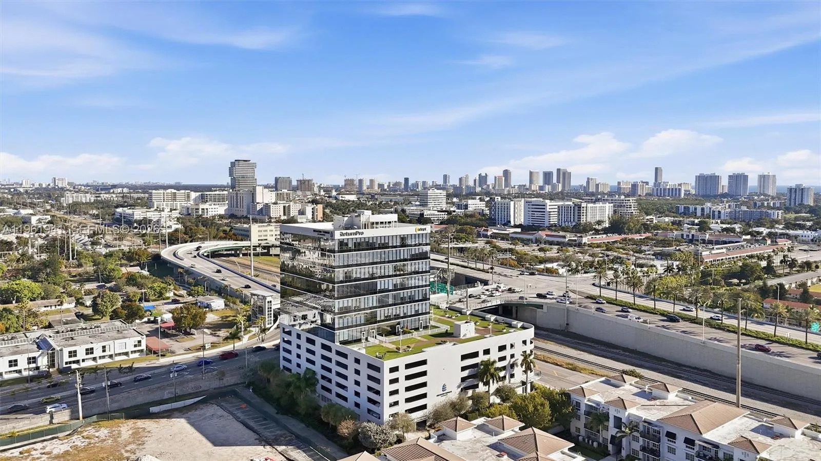 20200 W Dixie Hwy #1005b 1006, Miami, Florida 3318, Miami, Florida 33180, ,Commercial Lease,For Rent,20200 W Dixie Hwy #1005b 1006, Miami, Florida 3318,A11961941