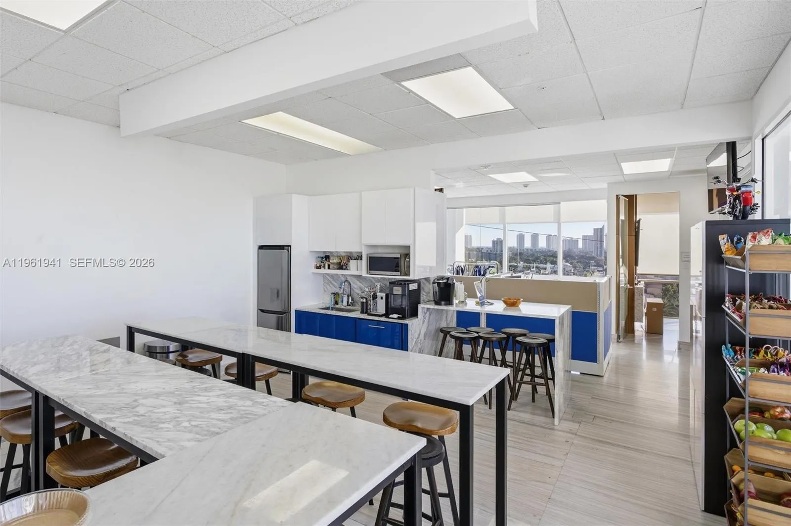 20200 W Dixie Hwy #1005b 1006, Miami, Florida 3318, Miami, Florida 33180, ,Commercial Lease,For Rent,20200 W Dixie Hwy #1005b 1006, Miami, Florida 3318,A11961941