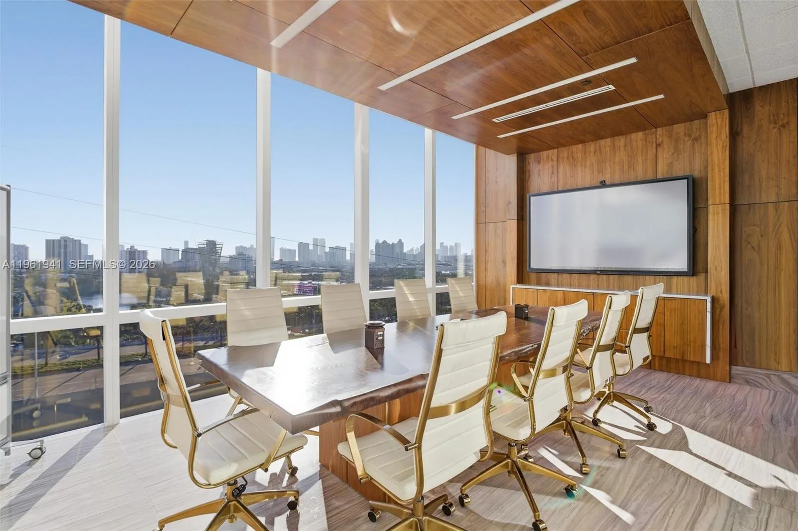 20200 W Dixie Hwy #1005b 1006, Miami, Florida 3318, Miami, Florida 33180, ,Commercial Lease,For Rent,20200 W Dixie Hwy #1005b 1006, Miami, Florida 3318,A11961941