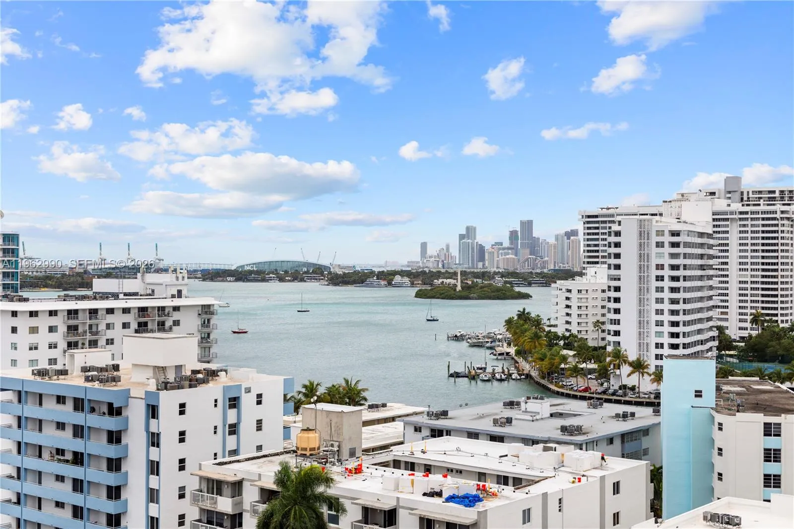 1688 West Ave Ph-04, Miami Beach, Florida 33139, Miami Beach, Florida 33139, 1 Bedroom Bedrooms, ,2 BathroomsBathrooms,Residential,For Sale,1688 West Ave Ph-04, Miami Beach, Florida 33139,A11962990