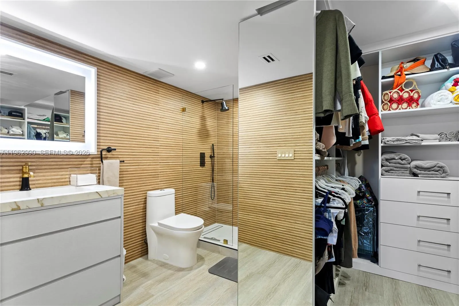 1688 West Ave Ph-04, Miami Beach, Florida 33139, Miami Beach, Florida 33139, 1 Bedroom Bedrooms, ,2 BathroomsBathrooms,Residential,For Sale,1688 West Ave Ph-04, Miami Beach, Florida 33139,A11962990