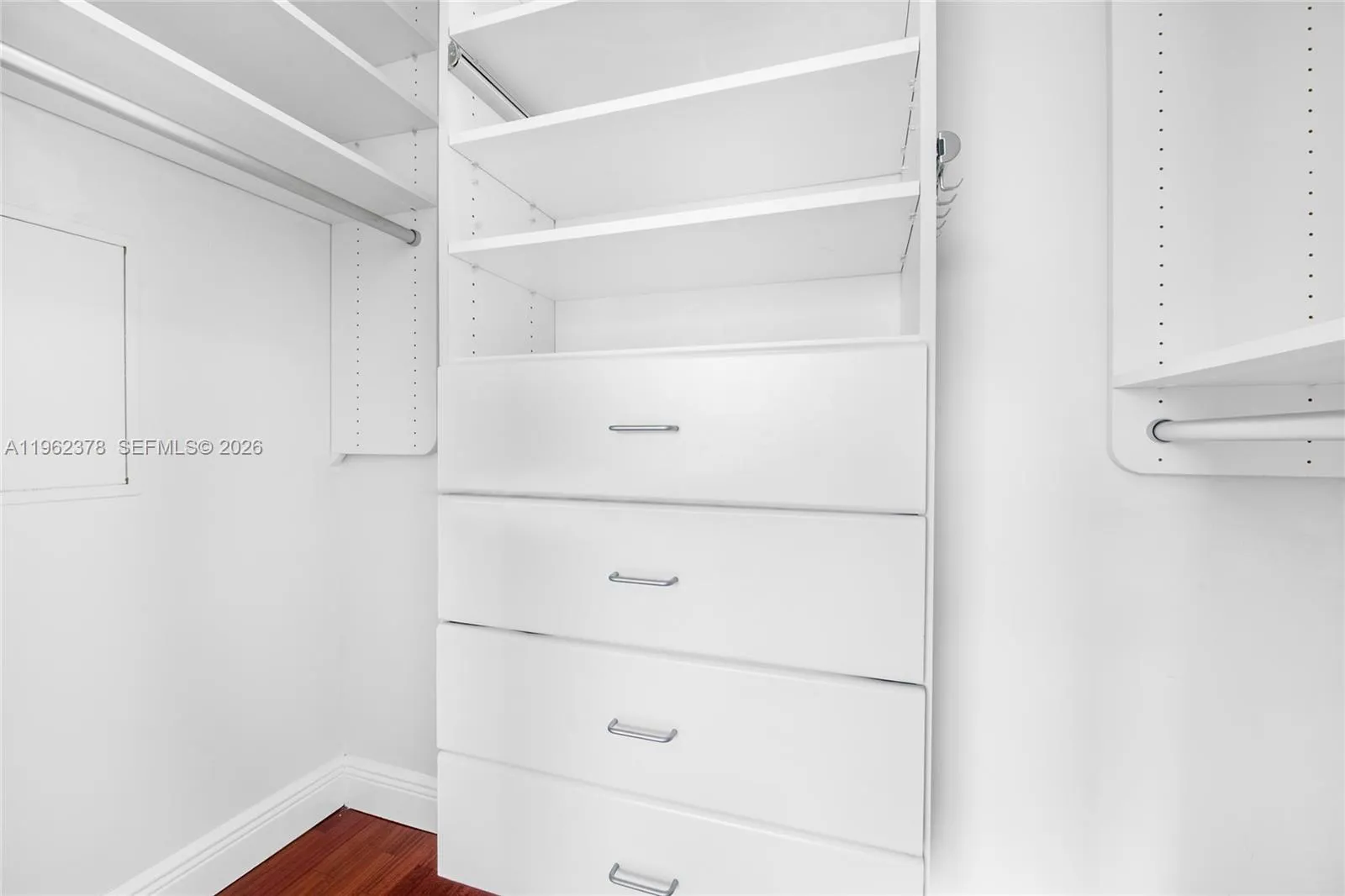7270 Sw 88th St B303, Miami, Florida 33156, Miami, Florida 33156, 2 Bedrooms Bedrooms, ,2 BathroomsBathrooms,Residential,For Sale,7270 Sw 88th St B303, Miami, Florida 33156,A11962378
