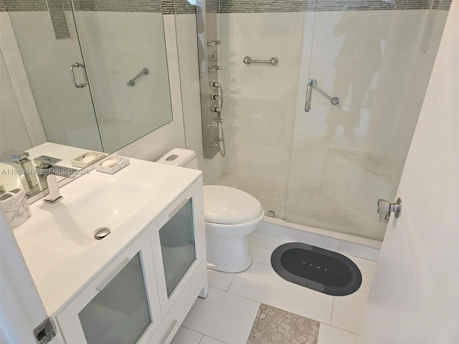 770 Claughton Island Dr 602, Miami, Florida 33131, Miami, Florida 33131, 2 Bedrooms Bedrooms, ,2 BathroomsBathrooms,Residential Lease,For Rent,770 Claughton Island Dr 602, Miami, Florida 33131,A11963049