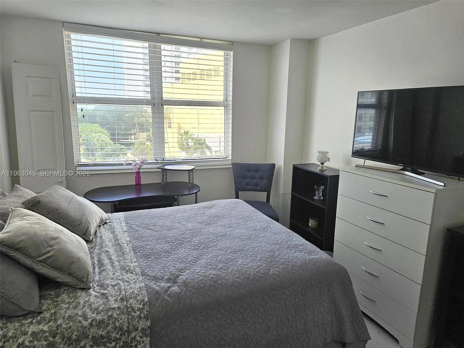 770 Claughton Island Dr 602, Miami, Florida 33131, Miami, Florida 33131, 2 Bedrooms Bedrooms, ,2 BathroomsBathrooms,Residential Lease,For Rent,770 Claughton Island Dr 602, Miami, Florida 33131,A11963049