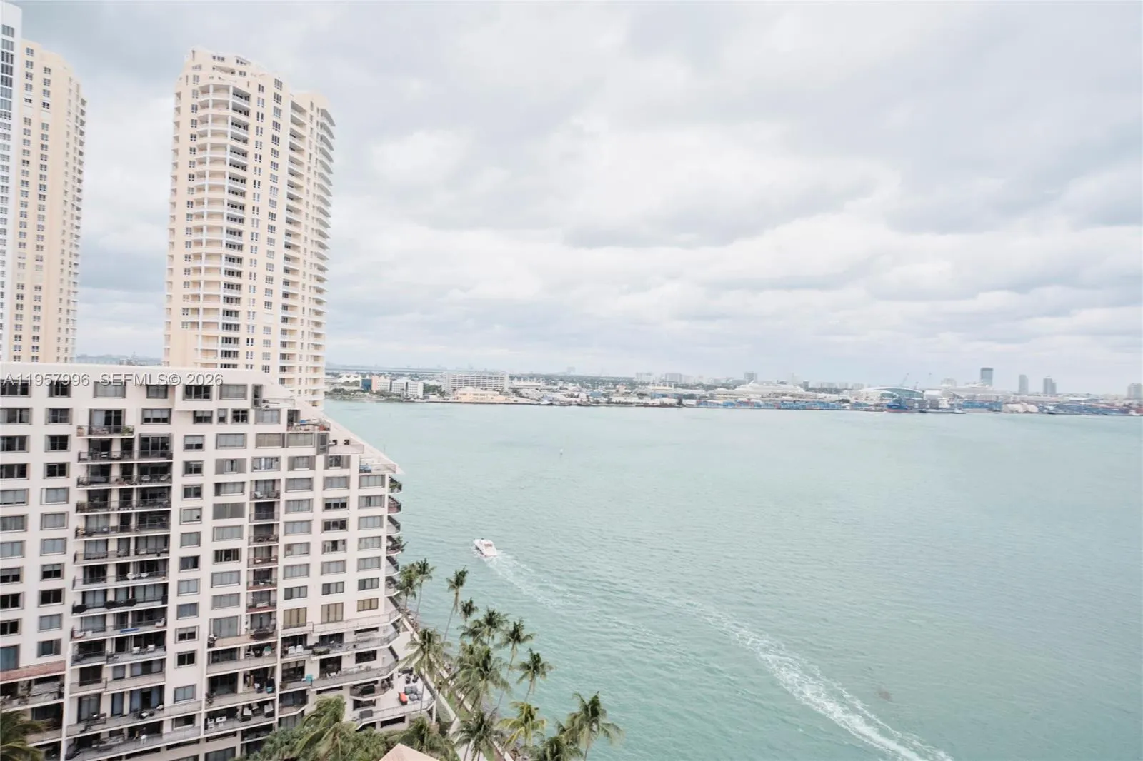 520 Brickell Key Dr A1904, Miami, Florida 33131, Miami, Florida 33131, 2 Bedrooms Bedrooms, ,2 BathroomsBathrooms,Residential,For Sale,520 Brickell Key Dr A1904, Miami, Florida 33131,A11957996