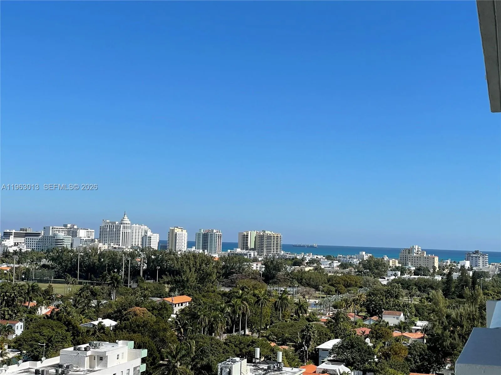 1200 West Ave 1418, Miami Beach, Florida 33139, Miami Beach, Florida 33139, 1 Bedroom Bedrooms, ,1 BathroomBathrooms,Residential,For Sale,1200 West Ave 1418, Miami Beach, Florida 33139,A11963013
