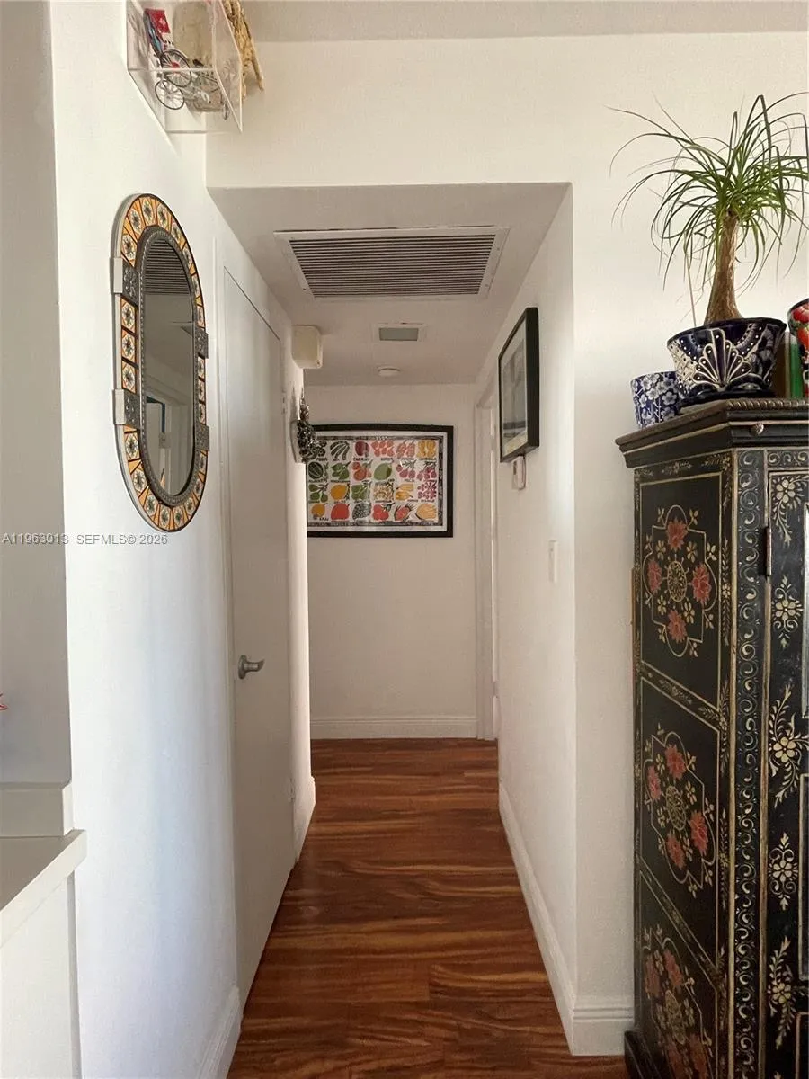 1200 West Ave 1418, Miami Beach, Florida 33139, Miami Beach, Florida 33139, 1 Bedroom Bedrooms, ,1 BathroomBathrooms,Residential,For Sale,1200 West Ave 1418, Miami Beach, Florida 33139,A11963013