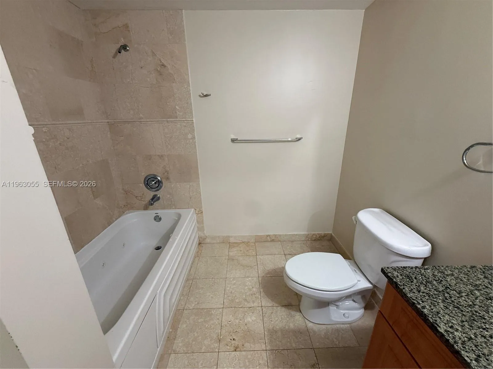 1 Glen Royal Pkwy 1210, Miami, Florida 33125, Miami, Florida 33125, 2 Bedrooms Bedrooms, ,2 BathroomsBathrooms,Residential,For Sale,1 Glen Royal Pkwy 1210, Miami, Florida 33125,A11963055